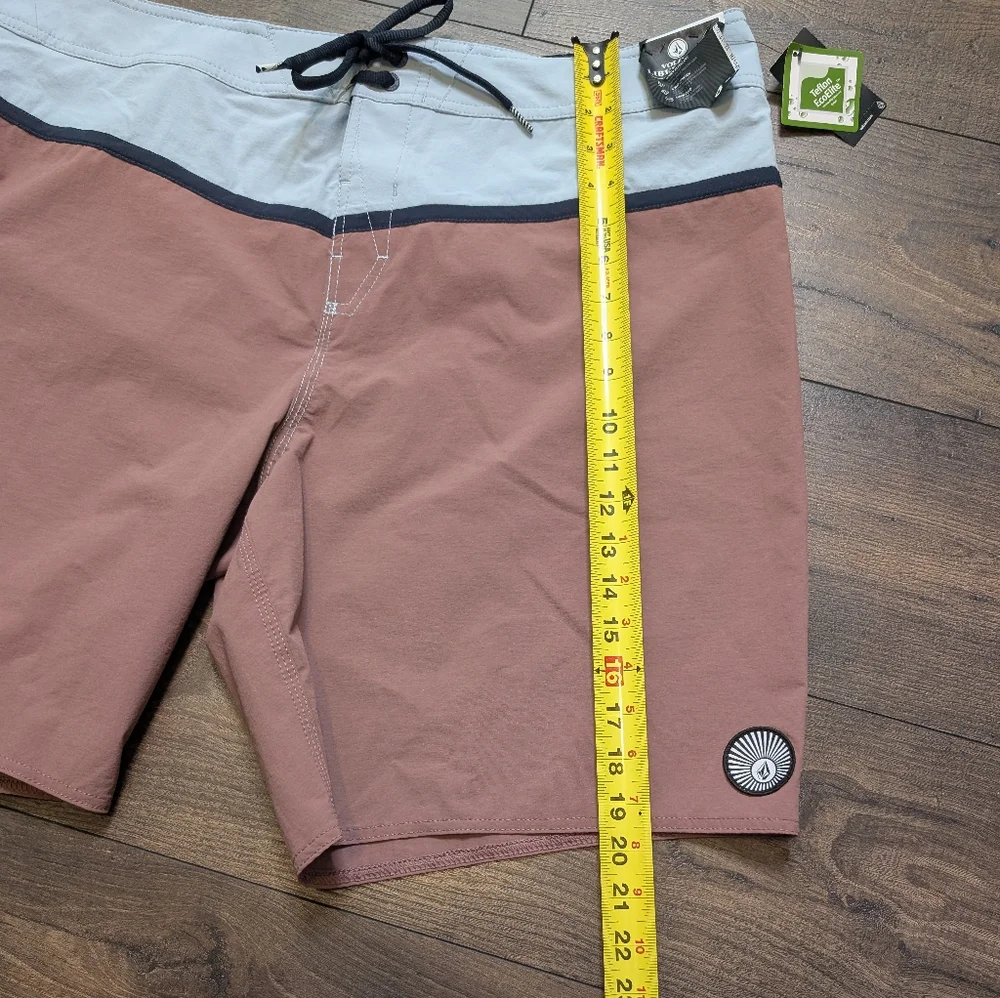 NWT Volcom Men's Da Dubbs Liberator Trunks In Dusty Rose‎ Light Blue Size 40